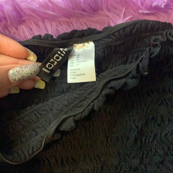 H&M Ruched Off-the-Shoulder Crop Top - Picture 2 of 2